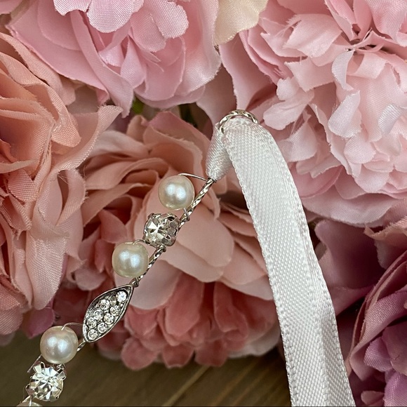 Crystal Pearl Flower Vine Tiara Headdress - Picture 14 of 16